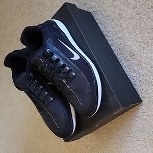 Nike shield NikeID Free RN water resistant sneaker in black